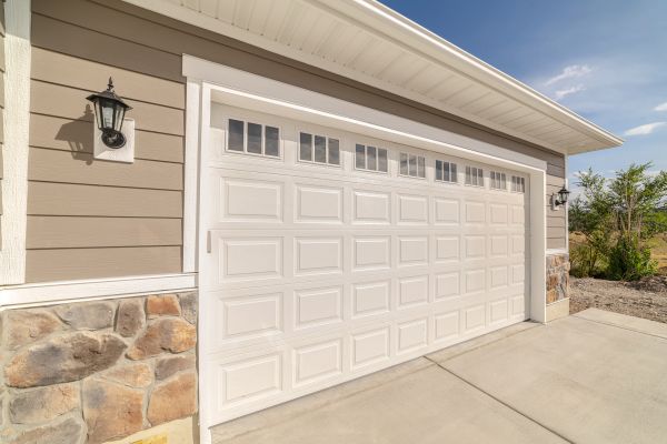 Cost of Garage Lifting in Winter Park